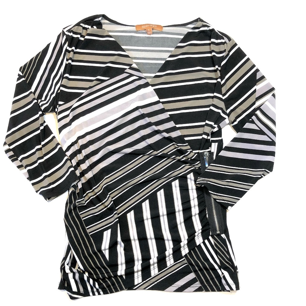 Women’s Ellen Tracy Long Sleeve Blouse, Size Small